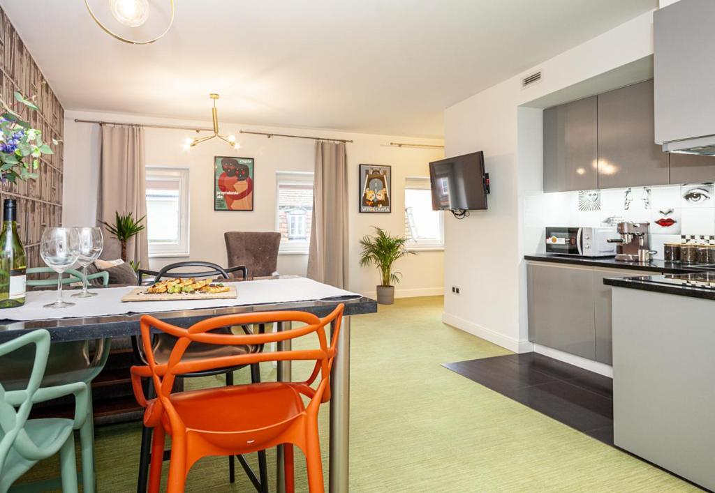 Oomph Wroclaw Deluxe Apt Ruska Apartment Exterior foto
